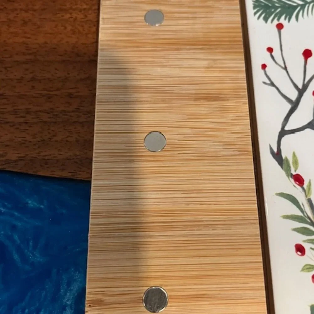Merry Christmas Cheese Cutting Magnetic Board Serving Tray Slicer Spreader